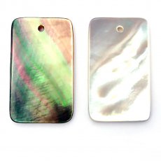 Forme rectangle en nacre de Tahiti - 27 x 16 mm